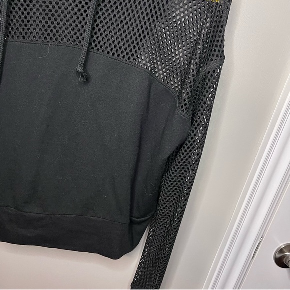 Forever 21 work out sweatshirt - Picture 3 of 8